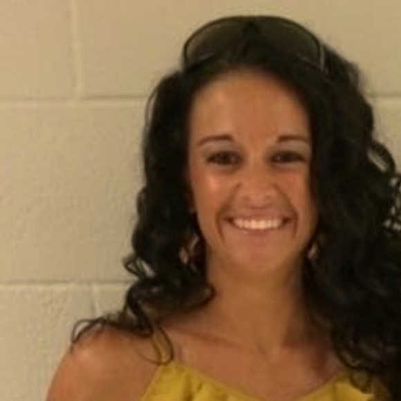 Meet your Posher, Haley - Picture 1 of 1